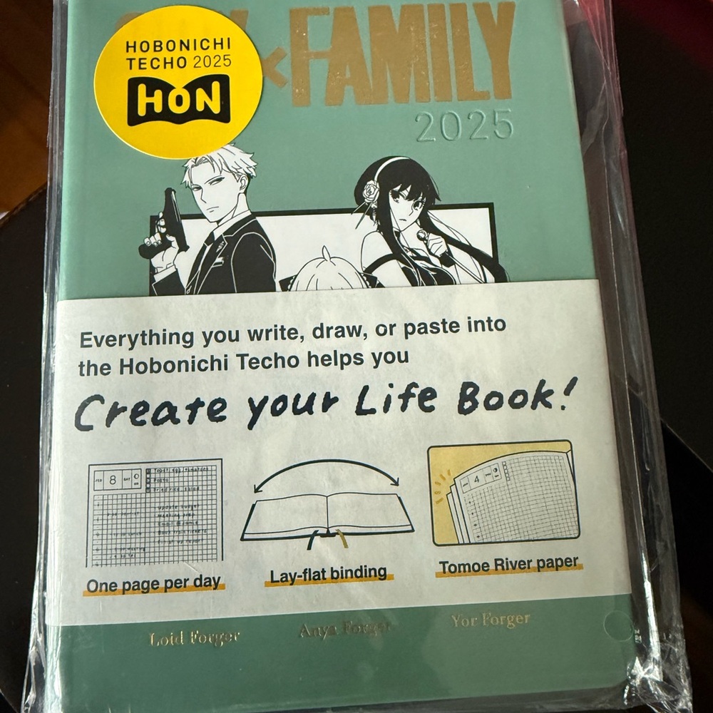 Hobonichi Techo 2025 Planner A6 Spy X Family
NEW and unopened